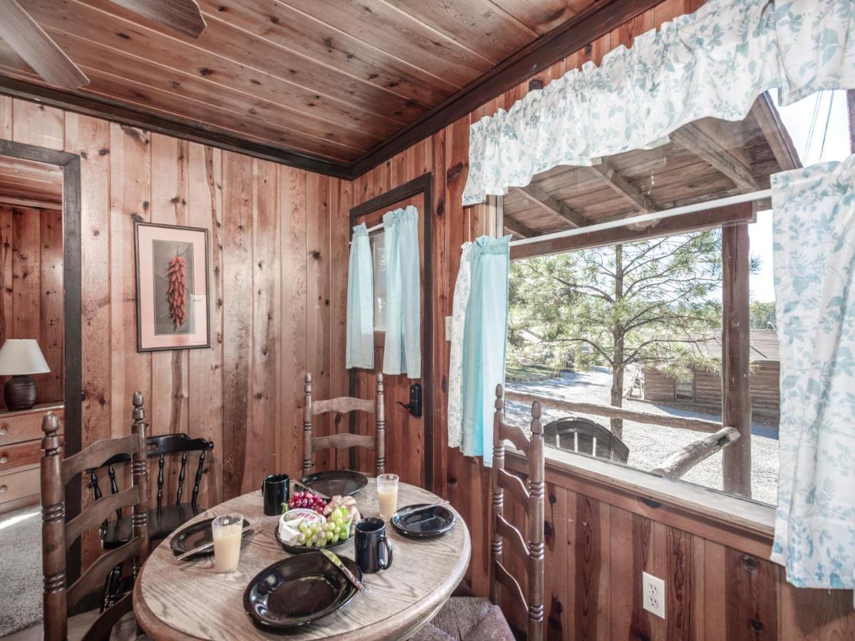 Tiny Two, 2 Bedrooms, Midtown, Sleeps 4 Руидозо Экстерьер фото